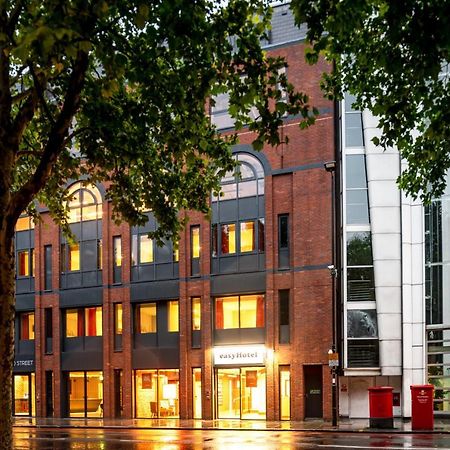 Easyhotel London City Shoreditch Екстериор снимка
