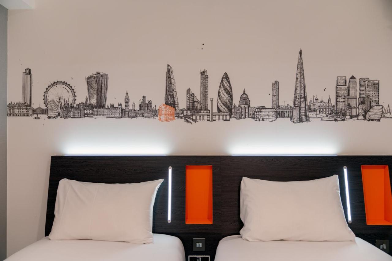 Easyhotel London City Shoreditch Екстериор снимка